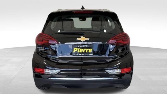 Used 2017 Chevrolet Bolt Premier w/ Driver Confidence II Package FWD image 3