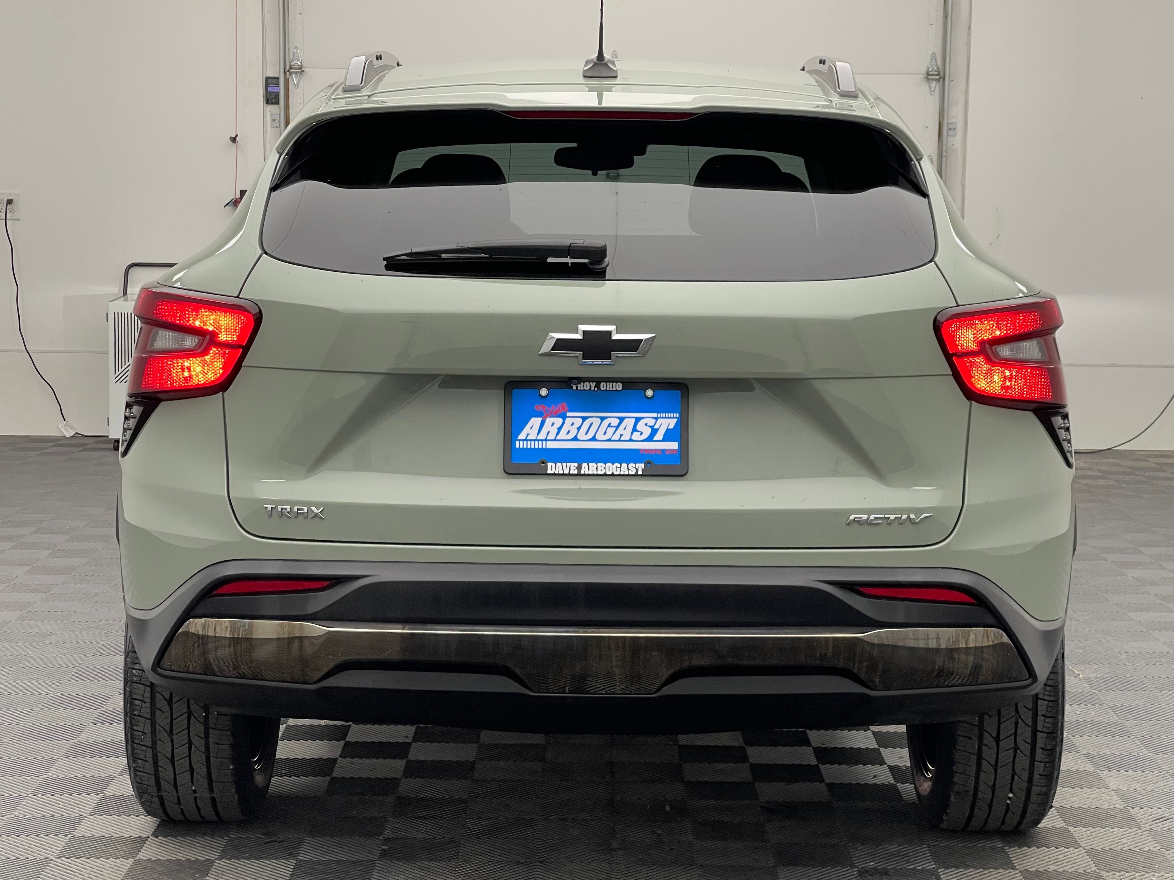 Used 2024 Chevrolet Trax ACTIV w/ Driver Confidence Package FWD image 8