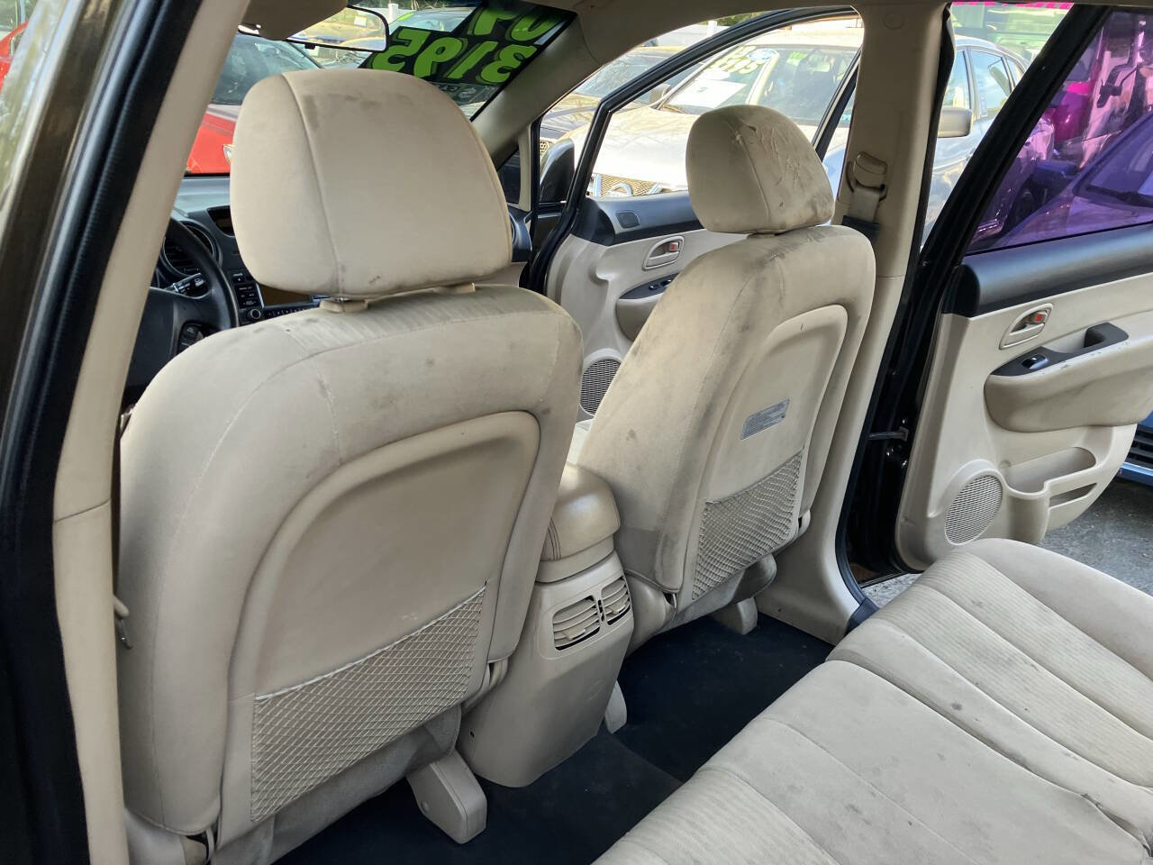 Used 2009 Kia Rondo LX image 33