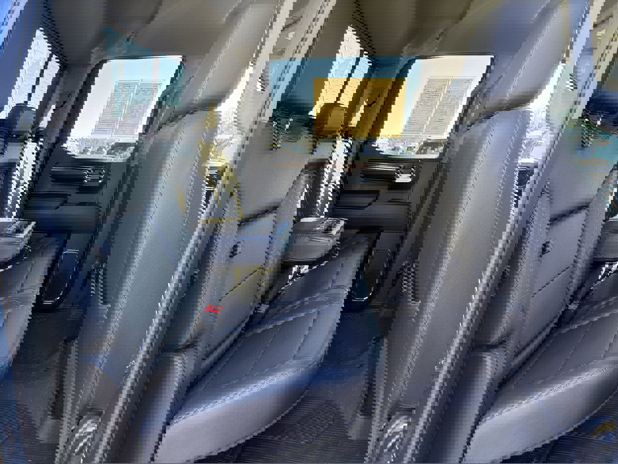 Used 2022 Chevrolet Silverado 1500 LT Trail Boss w/ Convenience Package II image 29