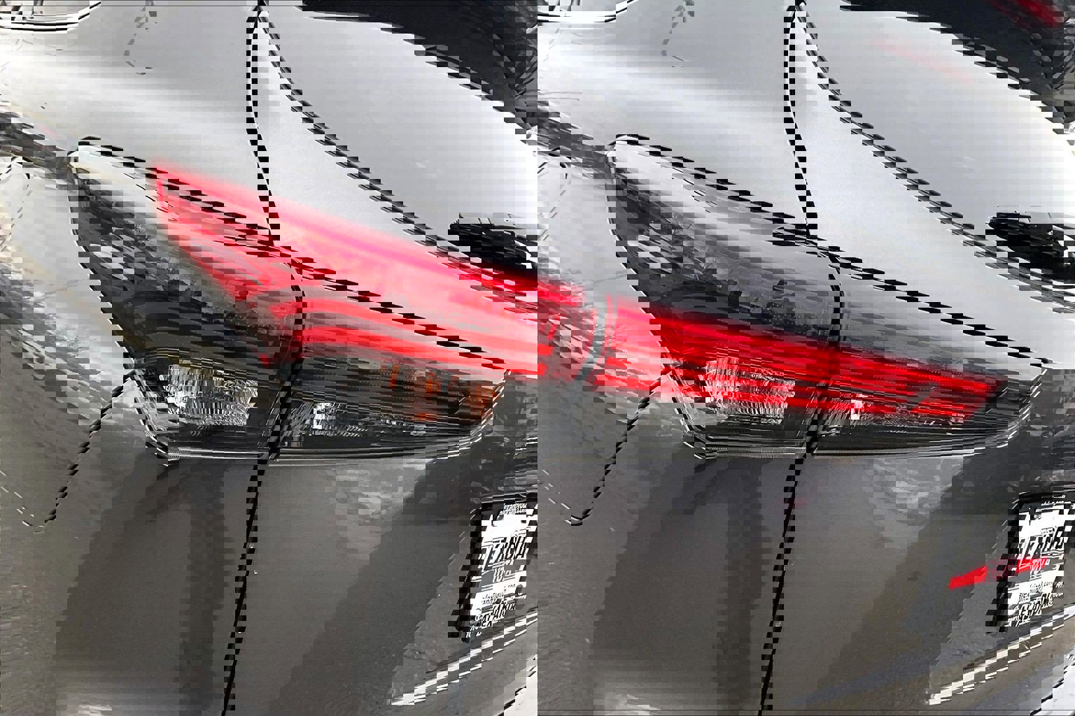 Used 2022 Toyota Highlander XLE image 29