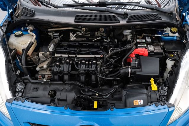 Used 2012 Ford Fiesta SE w/ Moon & Mood Pkg FWD image 51