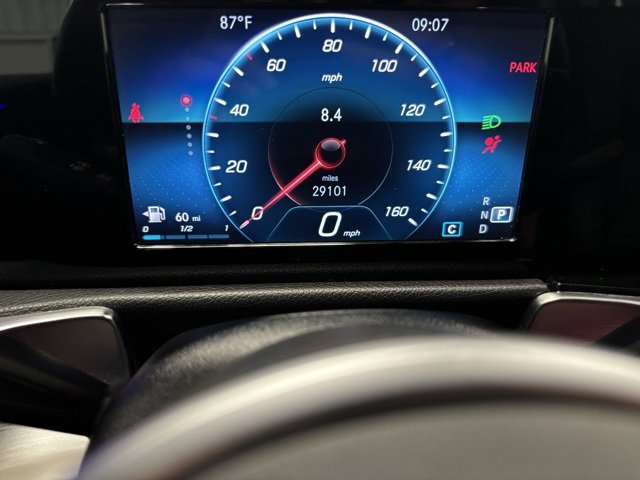 Used 2021 Mercedes-Benz GLB 250 image 13