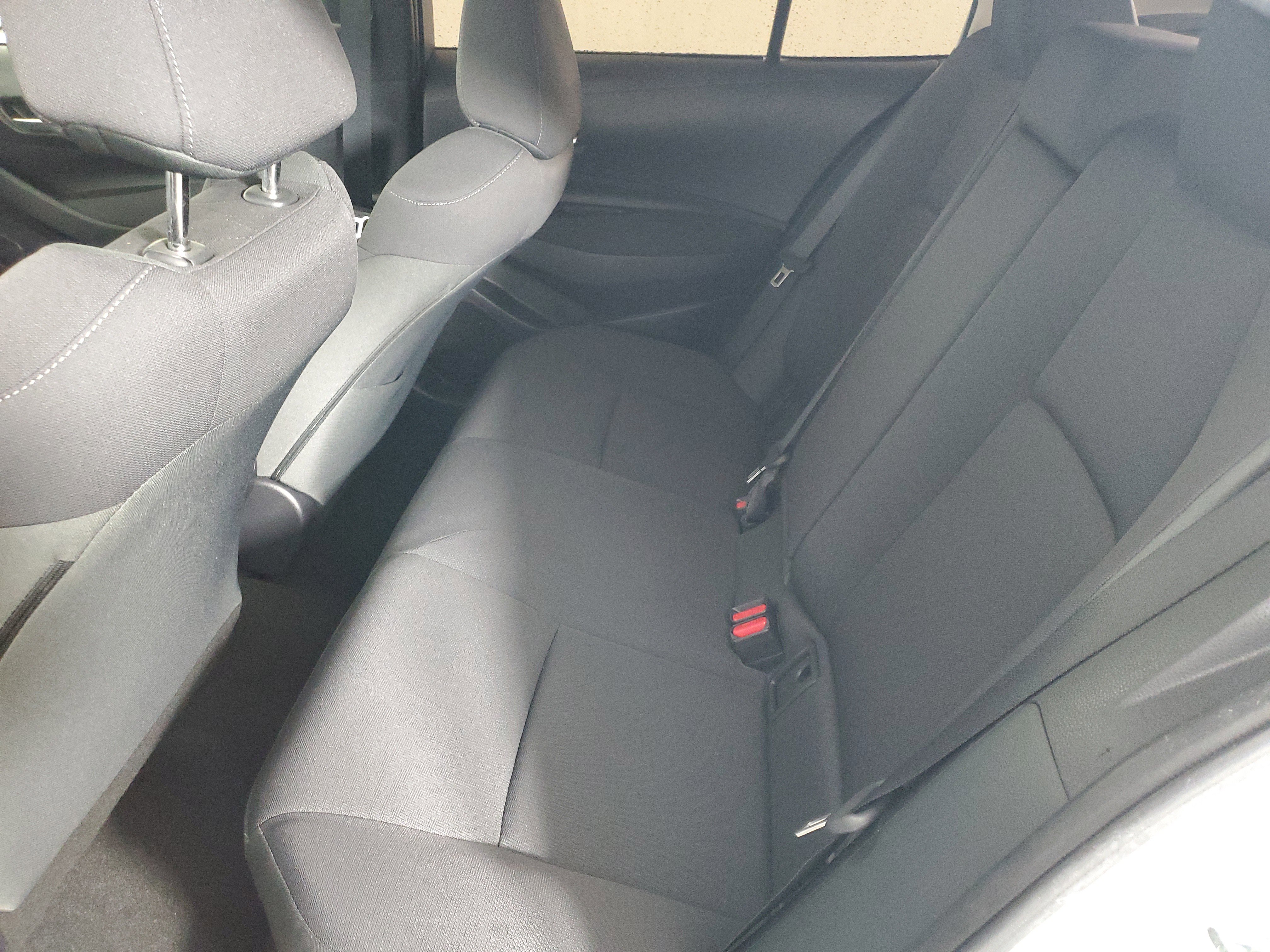 Used 2021 Toyota Corolla LE w/ Carpet Mat Package (TMS) image 13