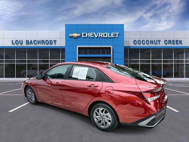 Used 2024 Hyundai Elantra SEL image 6