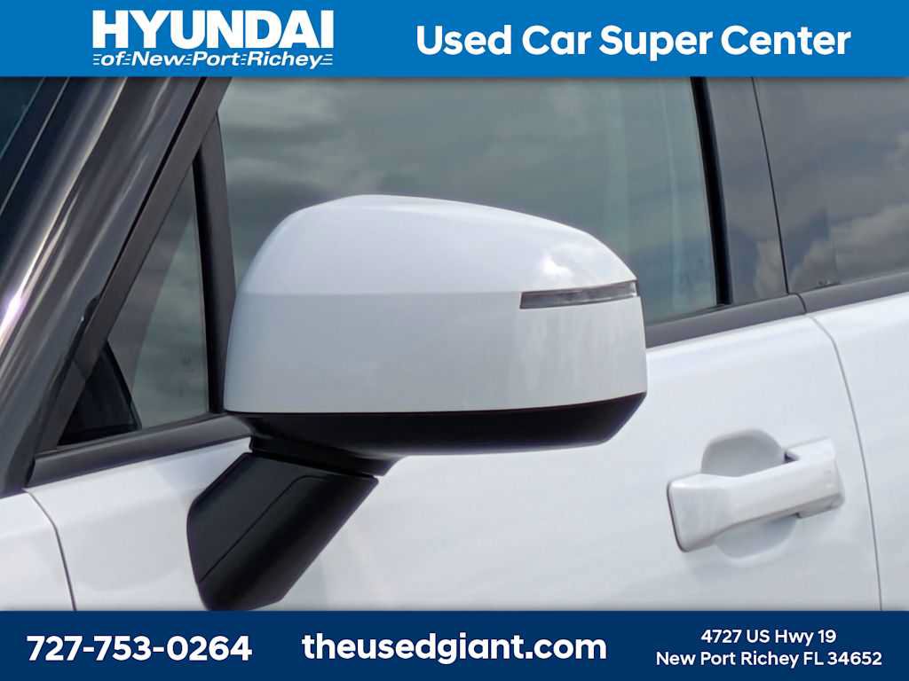 Used 2024 Hyundai Santa Fe SEL FWD image 11