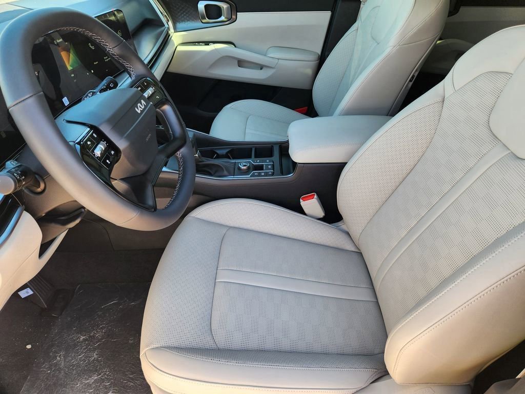 New 2026 Kia Sorento S FWD image 9