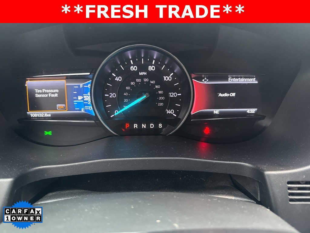 Used 2017 Ford Explorer XLT w/ Equipment Group 201A image 5