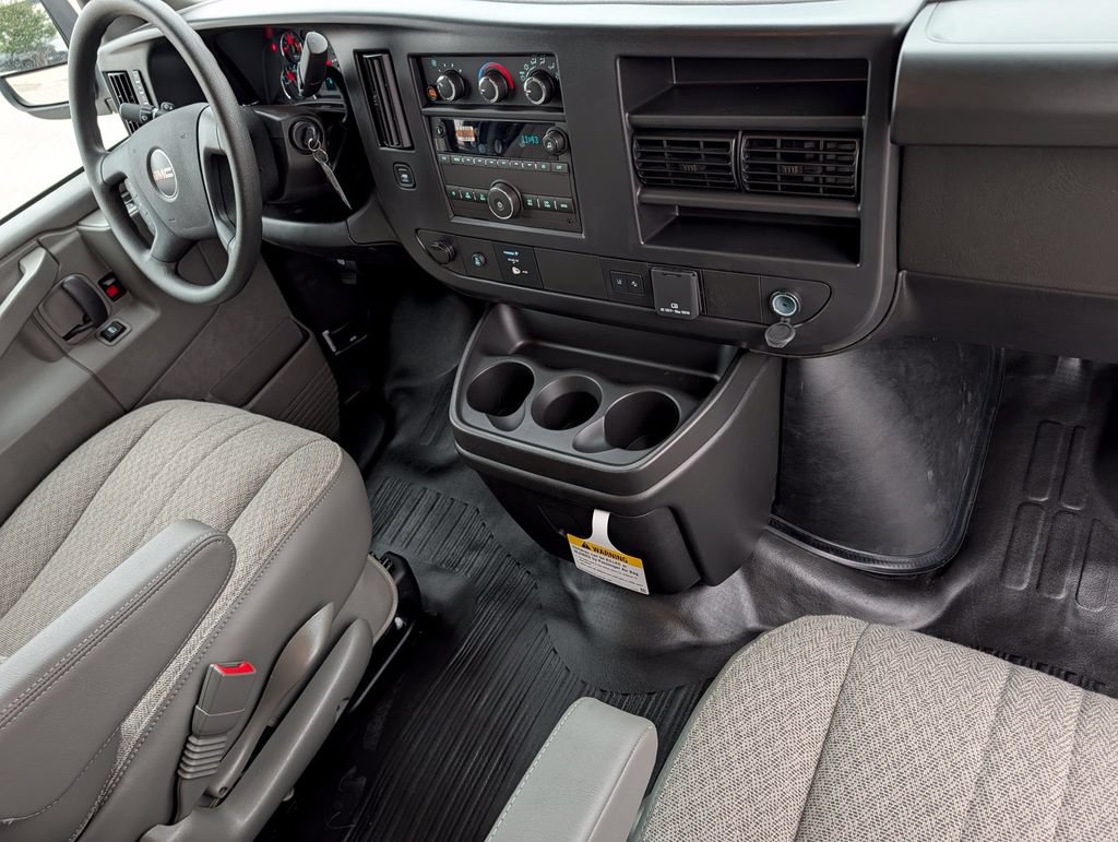 New 2026 GMC Savana 2500 Extended w/ Driver Convenience Package RWD image 27