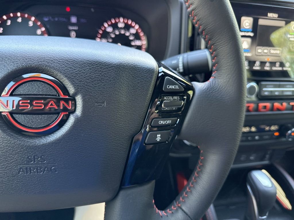 Used 2025 Nissan Frontier PRO-4X w/ Pro Premium Package image 25