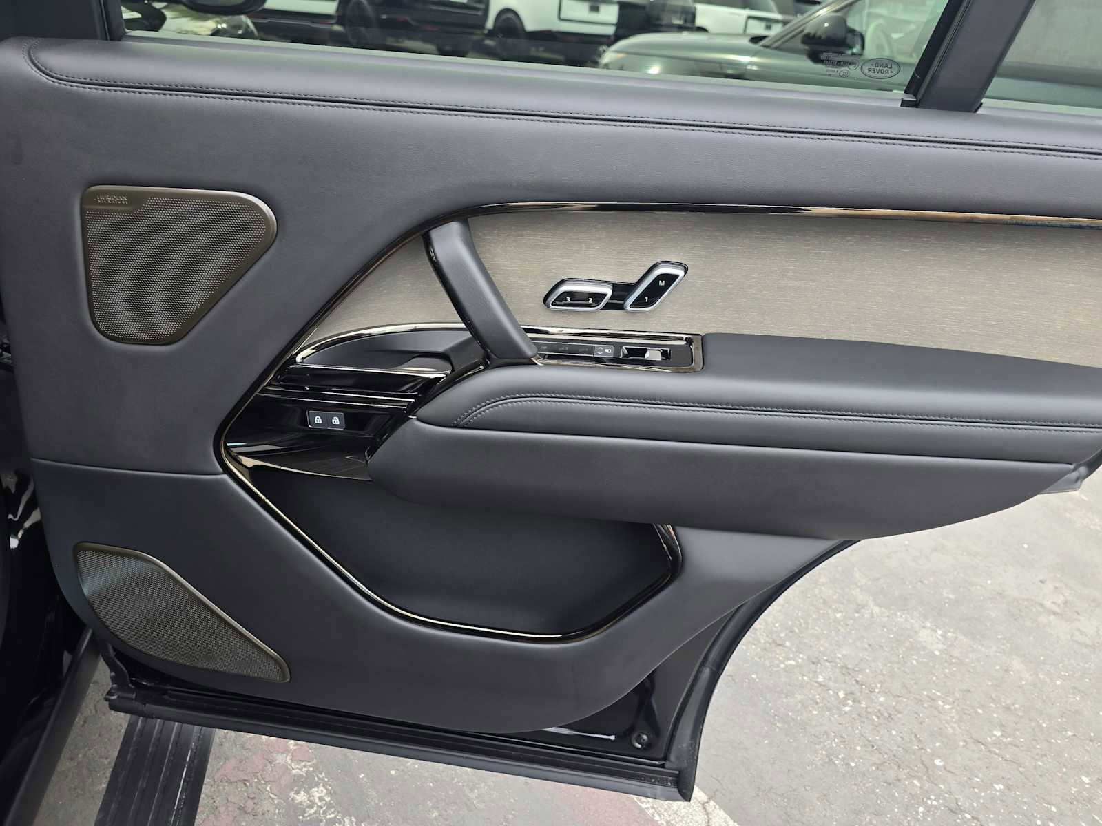 New 2026 Land Rover Range Rover SV image 13