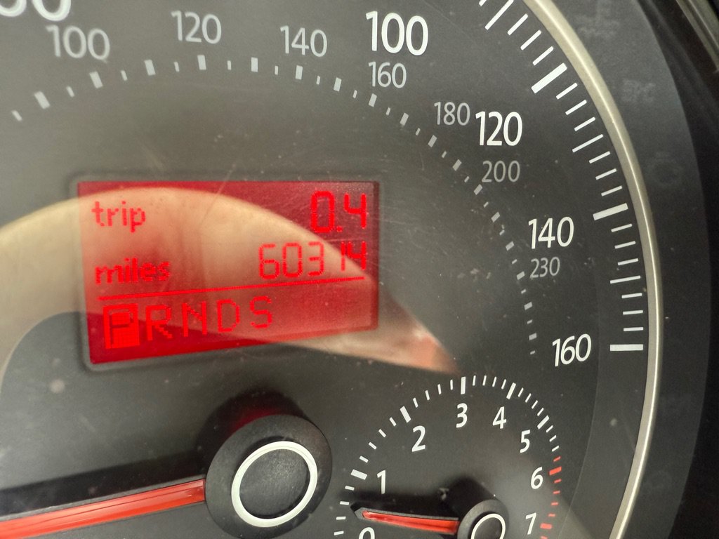 Used 2008 Volkswagen Beetle S FWD image 12