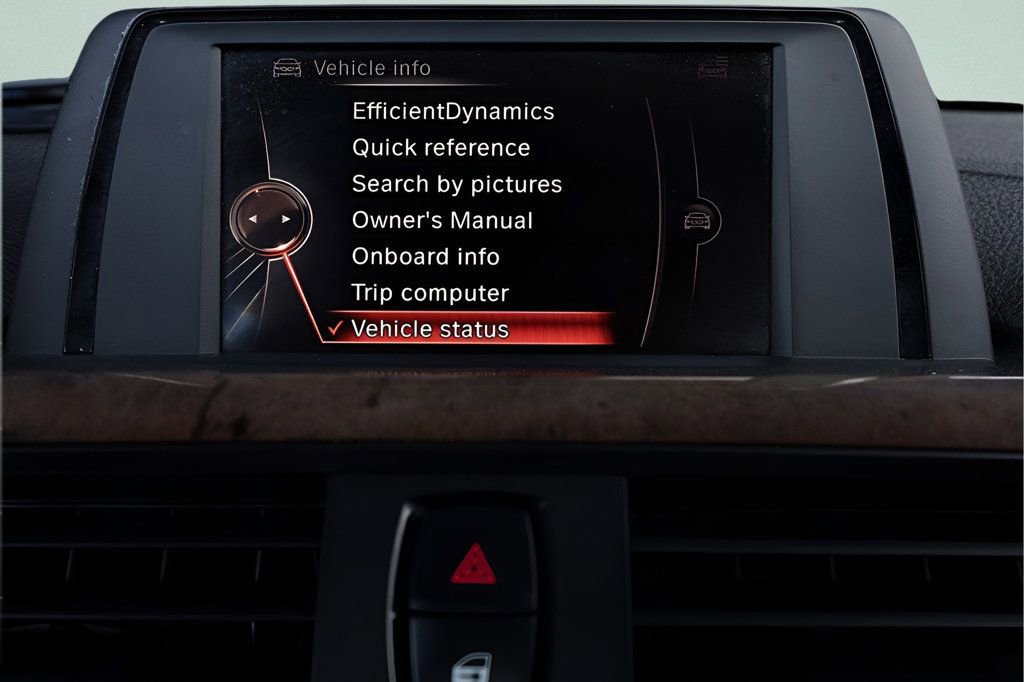 Used 2015 BMW 328i Sedan RWD image 23