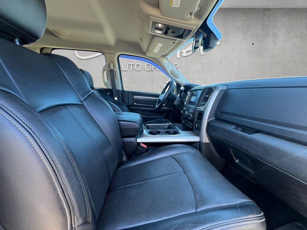 Used 2018 RAM 2500 Laramie w/ Sport Appearance Group AWD/4WD image 24