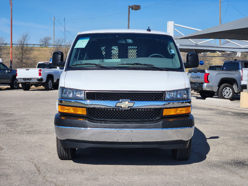 Certified 2024 Chevrolet Express 2500 2500 C w/ Driver Convenience Package image 2