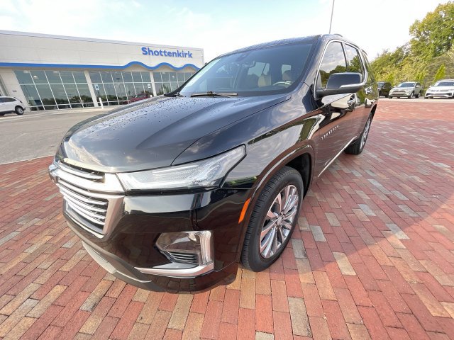 Used 2023 Chevrolet Traverse Premier FWD image 26