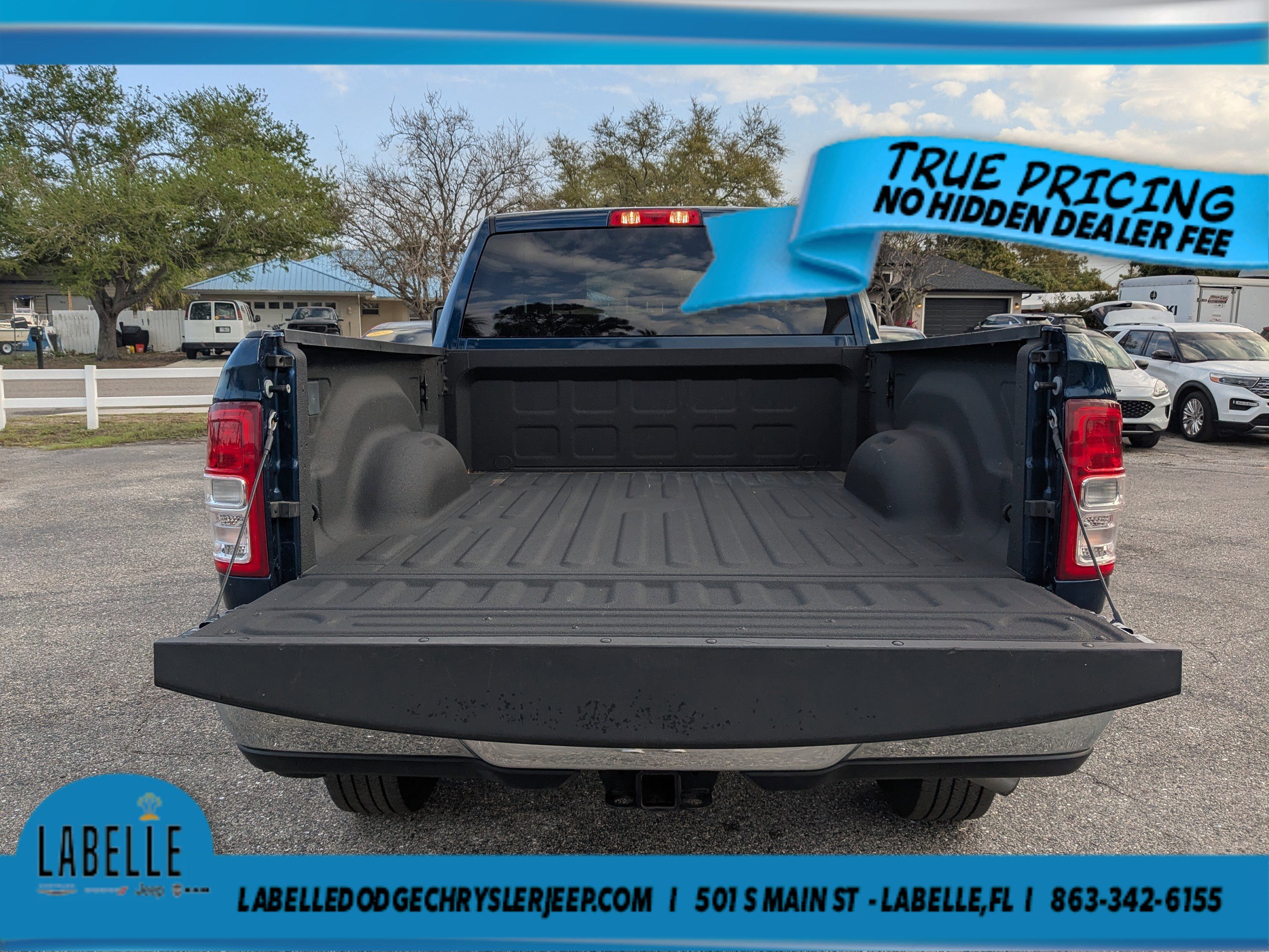 Used 2024 RAM 2500 Big Horn w/ Bed Utility Group AWD/4WD image 13