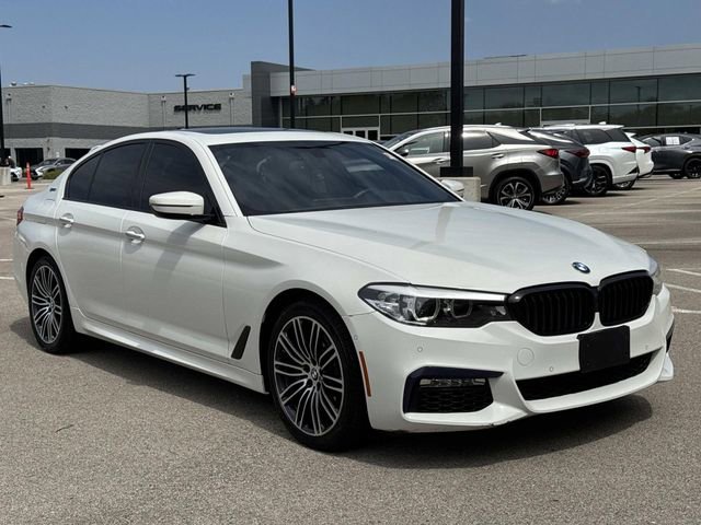 Used 2018 BMW 530e xDrive w/ M Sport Package 2 AWD/4WD image 3