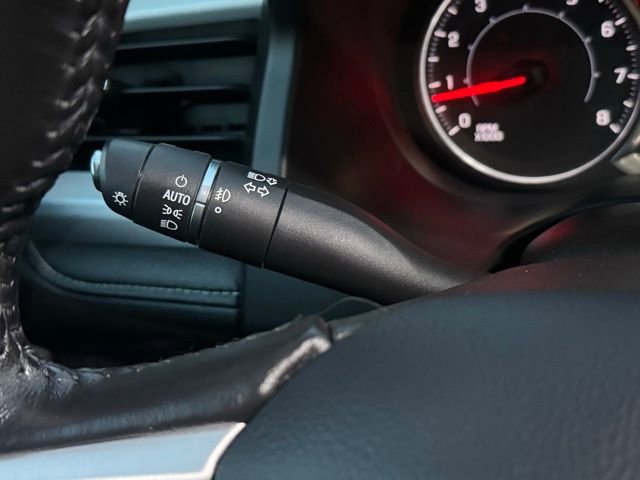 Used 2019 GMC Acadia SLE w/ Driver Alert Package I image 26