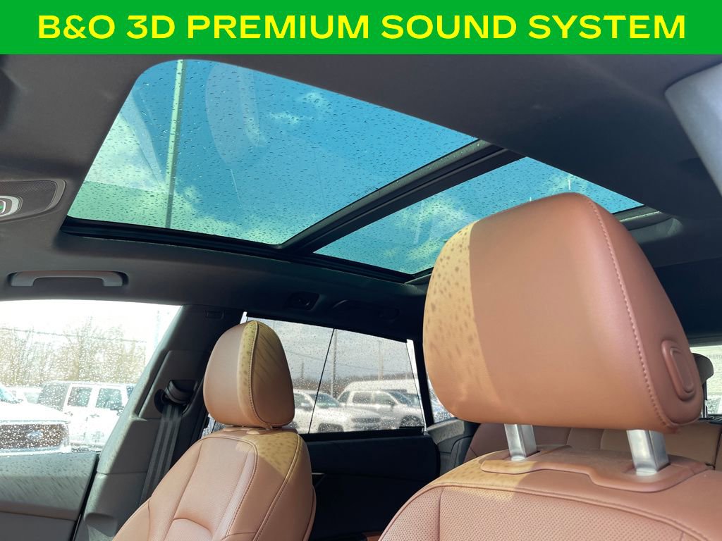 Used 2023 Audi Q8 Premium Plus w/ Premium Plus Package image 16