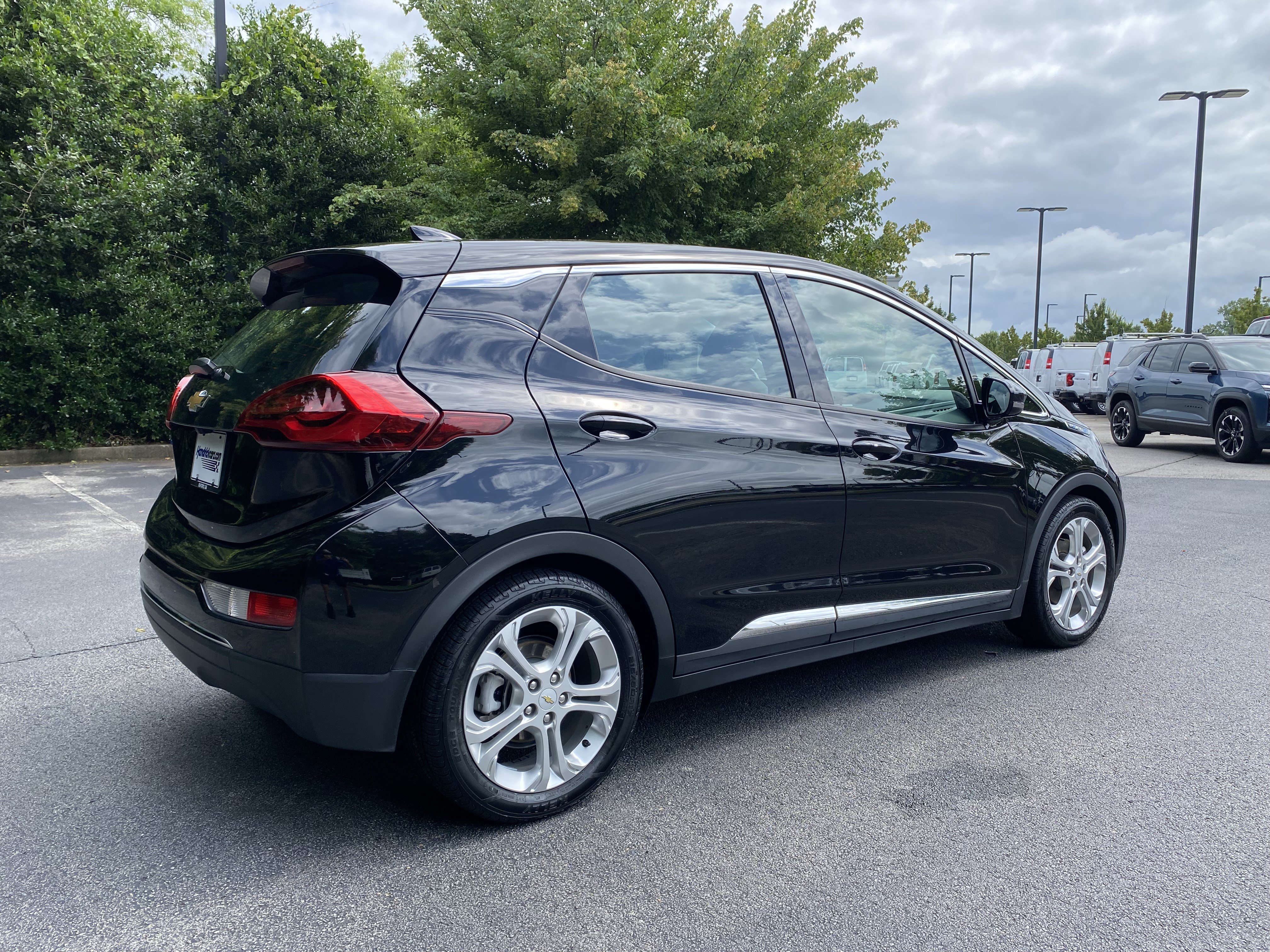 Used 2020 Chevrolet Bolt LT FWD image 9