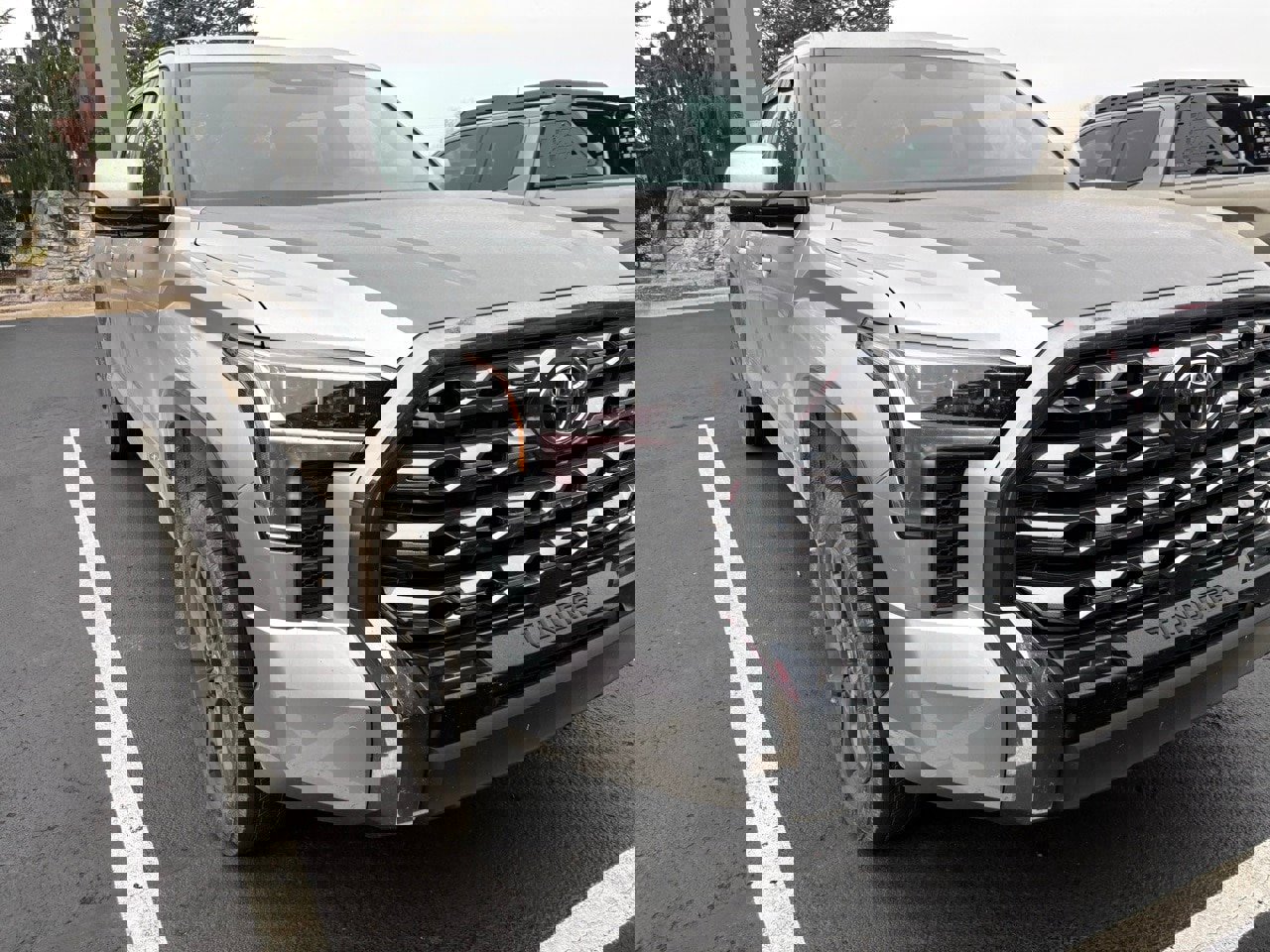 Used 2025 Toyota Tundra Platinum image 1