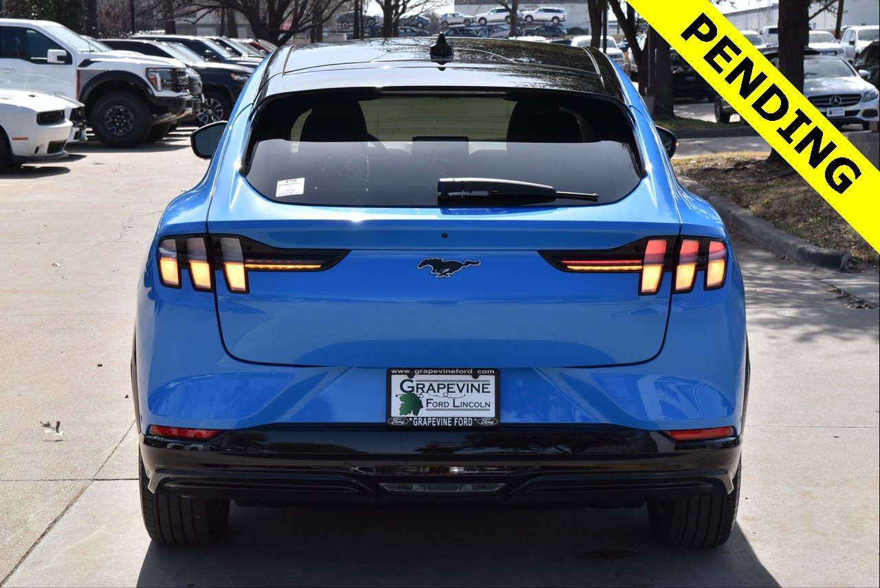 Certified 2023 Ford Mustang Mach-E Premium image 9