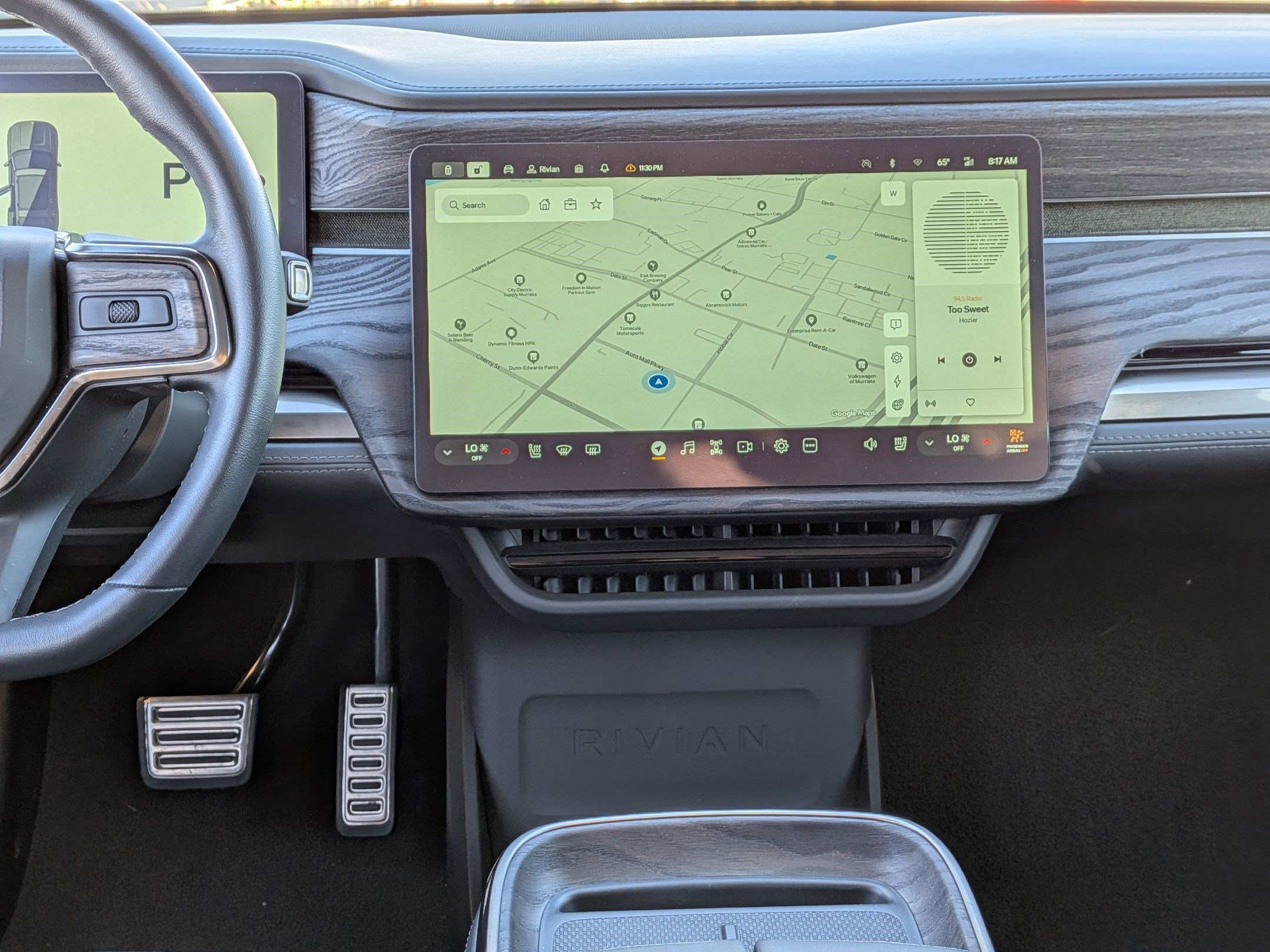 Used 2022 Rivian R1S Launch Edition image 28