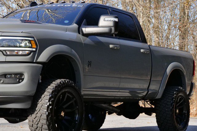 Used 2024 RAM 3500 Laramie w/ Night Edition image 59