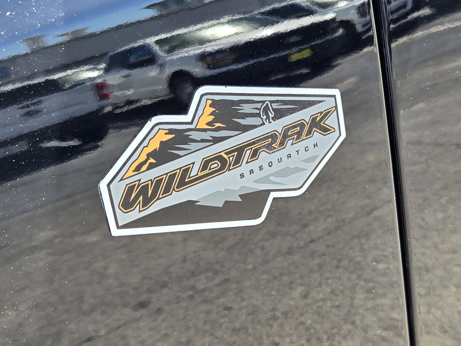 Used 2024 Ford Bronco Wildtrak image 11