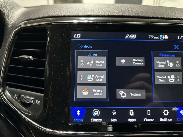 Used 2021 Jeep Grand Cherokee Trailhawk AWD/4WD image 32