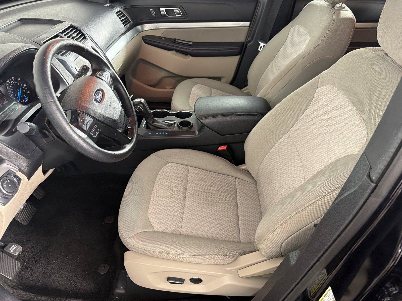Used 2018 Ford Explorer FWD image 9