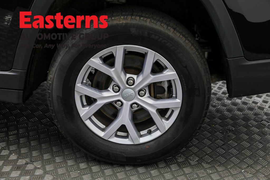 Used 2022 Jeep Grand Cherokee L Limited image 38