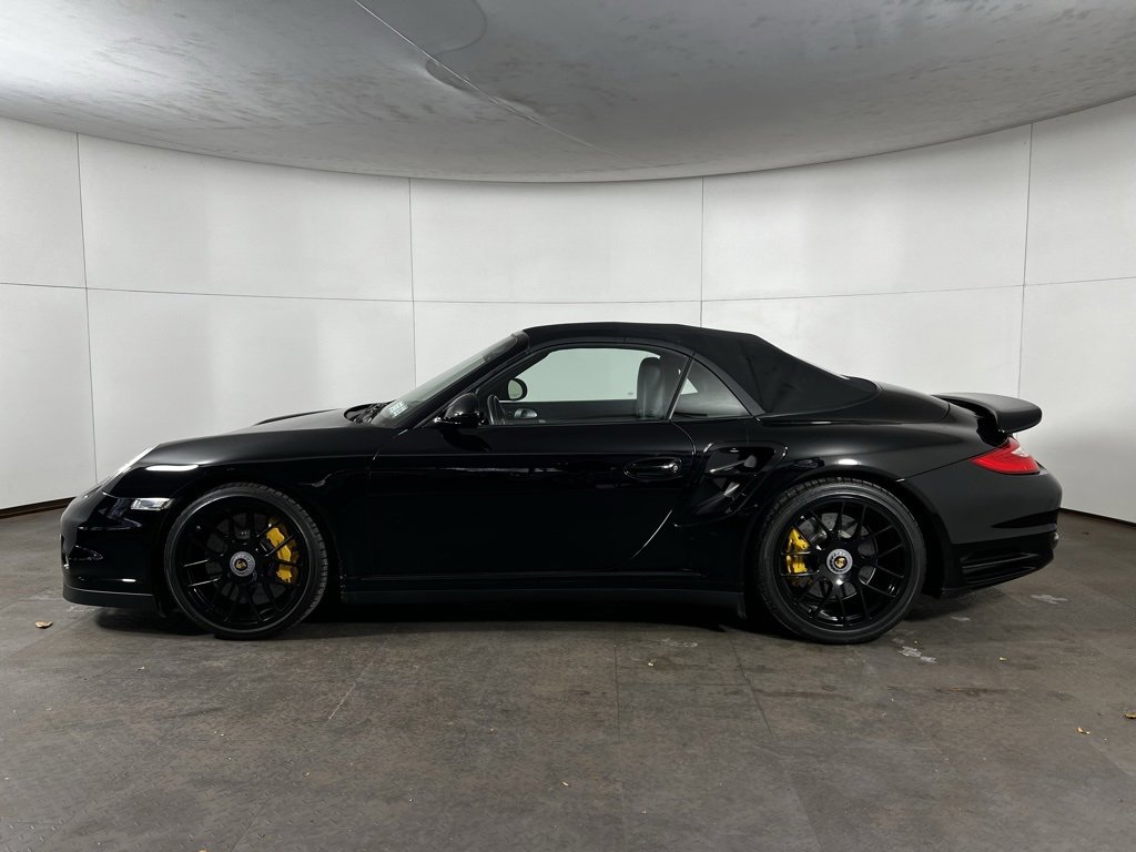 Used 2012 Porsche 911 Turbo S image 2