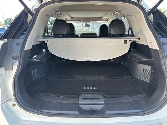 Used 2016 Nissan Rogue SL w/ SL Premium Package AWD/4WD image 21