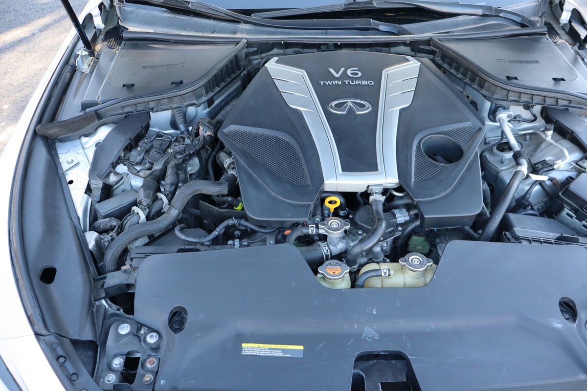 Used 2018 INFINITI Q50 Luxe w/ Essential Package (3.0T Luxe) image 38