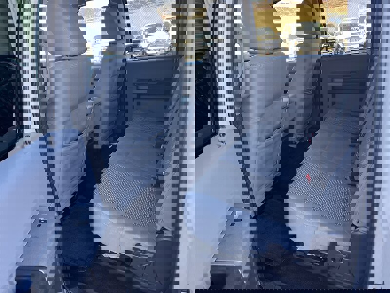 Used 2011 Ford F250 XLT w/ XLT Premium Pkg image 8