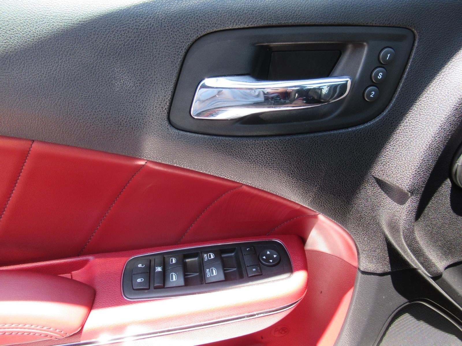 Used 2014 Dodge Charger R/T RWD image 20