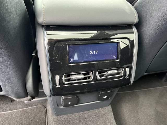 Used 2025 Lincoln Aviator Reserve w/ Equipment Group 201A AWD/4WD image 28