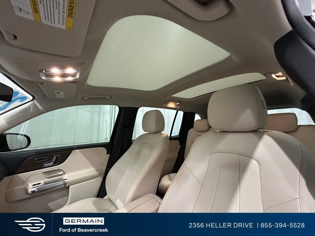 Used 2023 Mercedes-Benz GLB 250 image 16