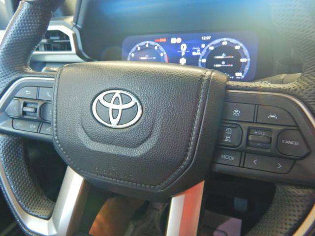 Used 2024 Toyota Tacoma TRD Off-Road AWD/4WD image 21
