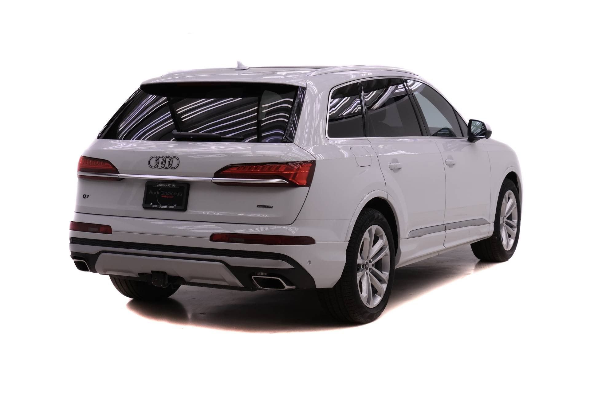 Used 2026 Audi Q7 3.0T Premium Plus w/ Premium Plus Package AWD/4WD image 4
