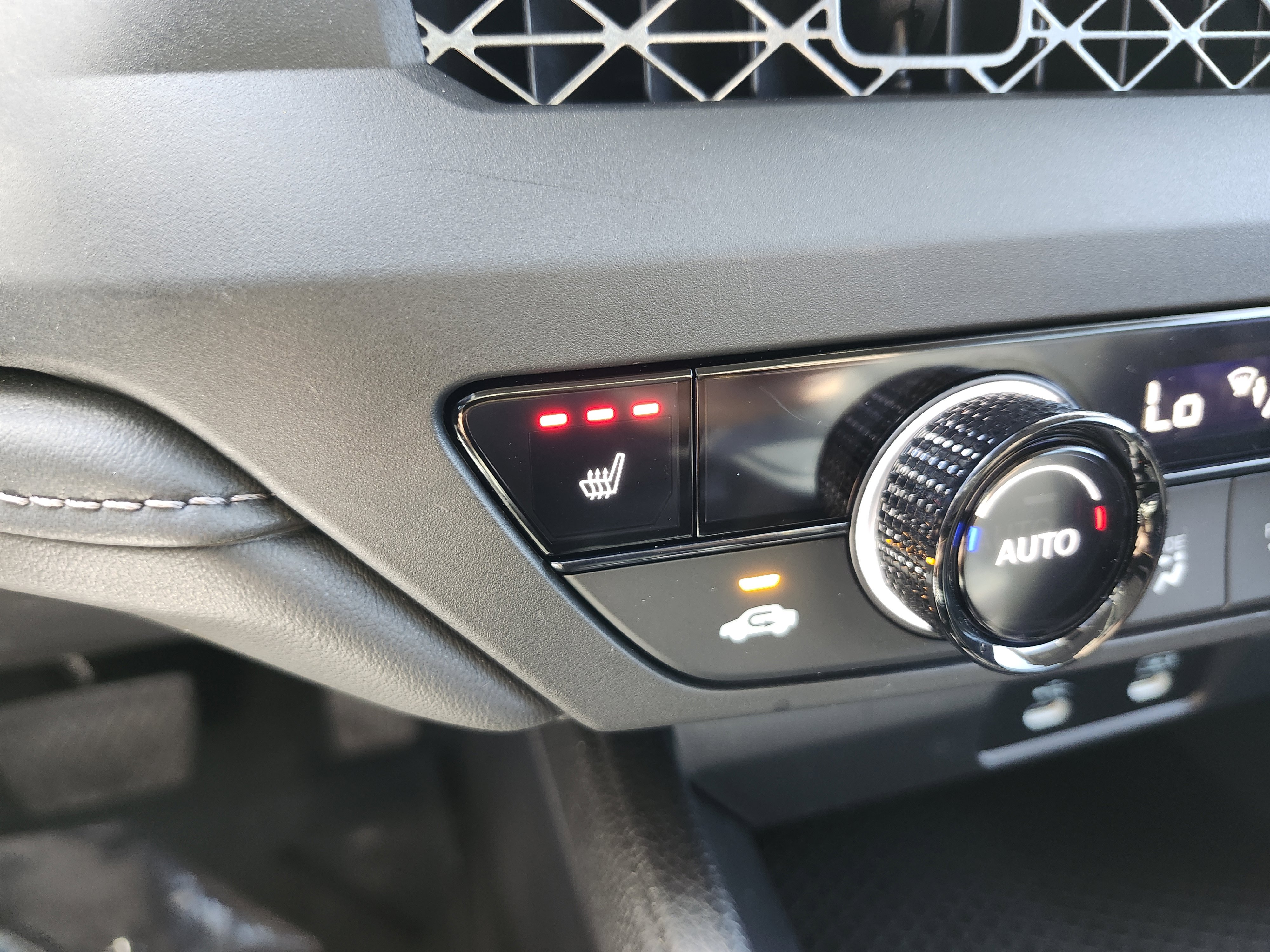 Used 2025 Honda Accord SE image 9