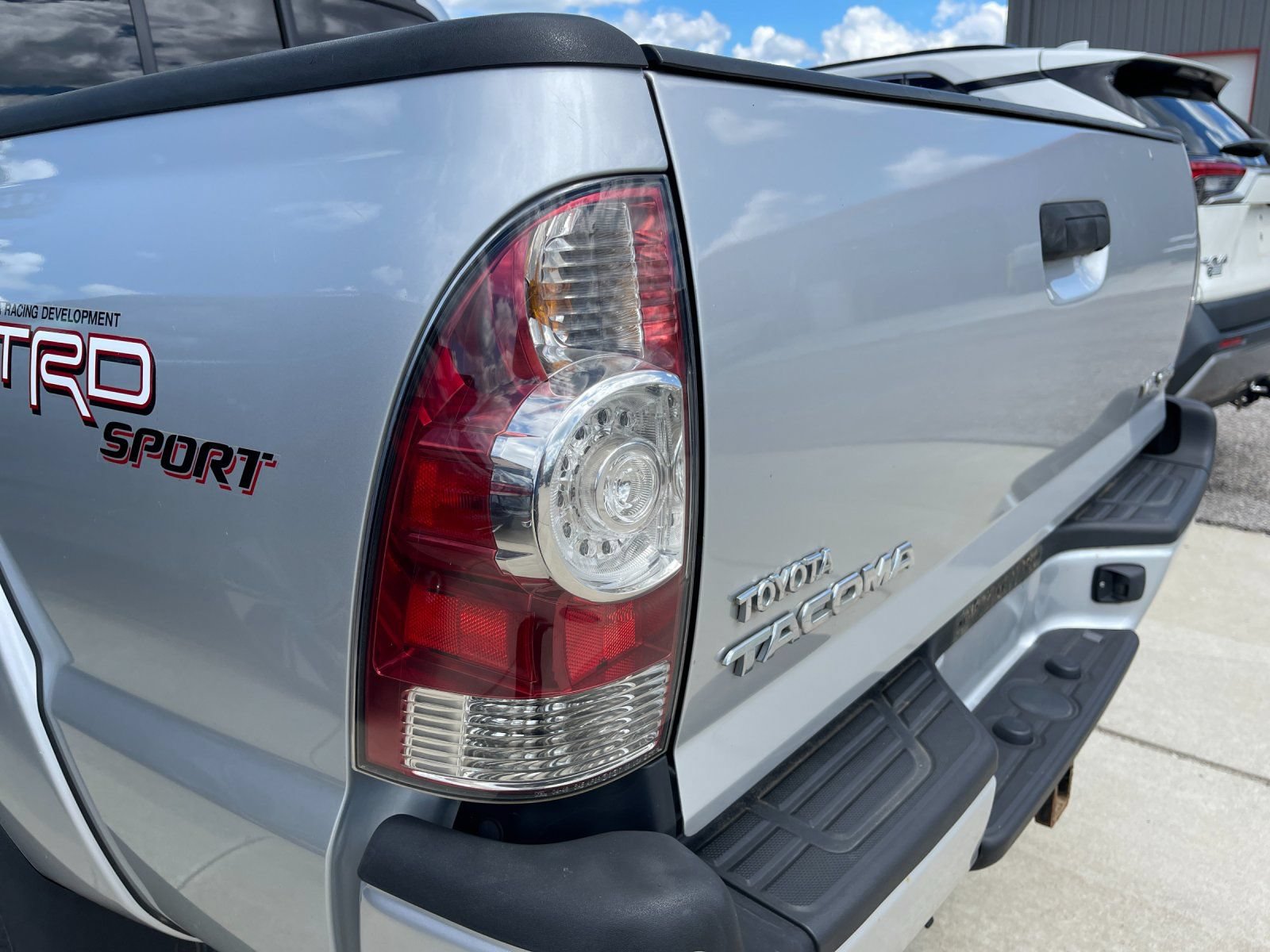 Used 2009 Toyota Tacoma 4x4 Double Cab image 9