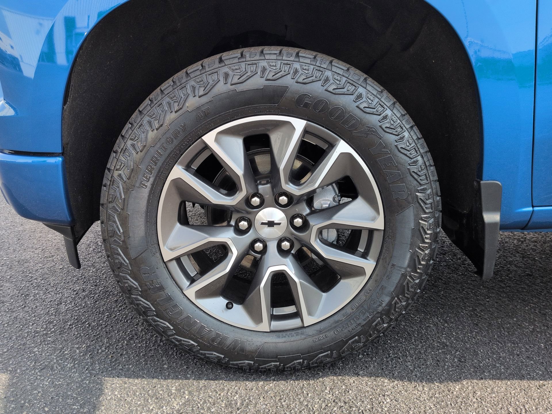 Certified 2022 Chevrolet Silverado 1500 RST AWD/4WD image 33