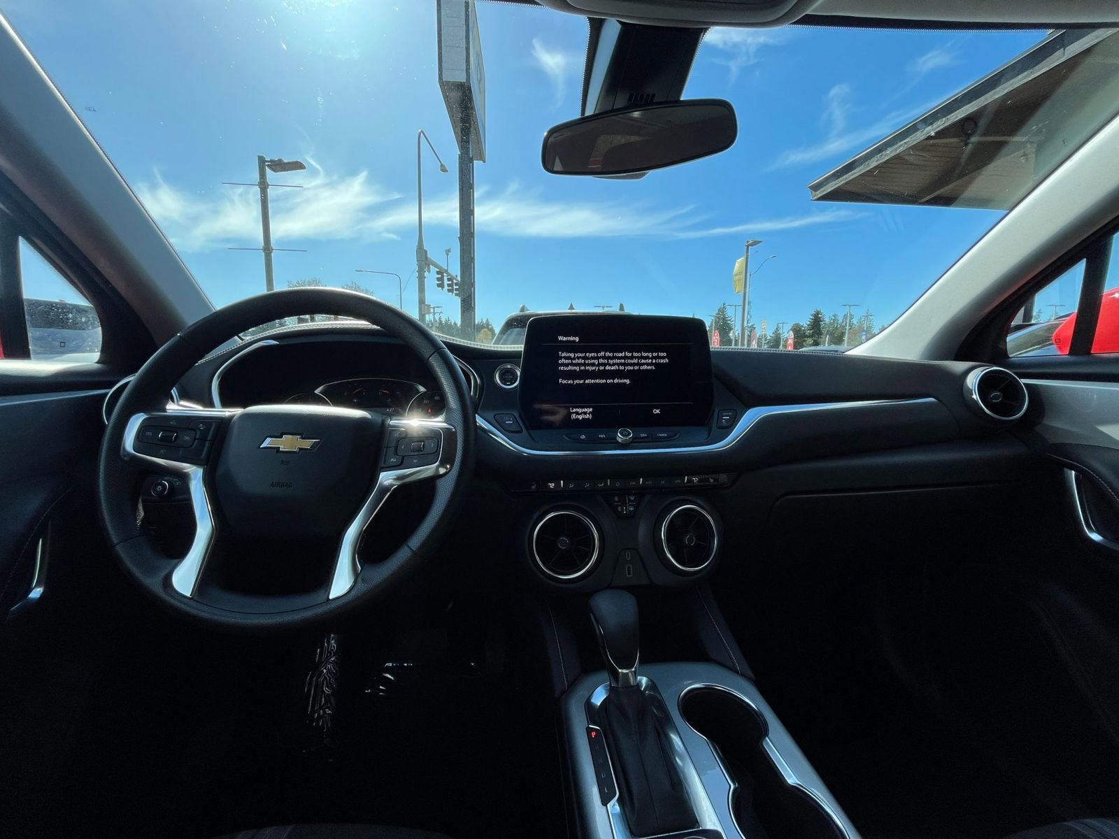 Used 2025 Chevrolet Blazer LT FWD image 34