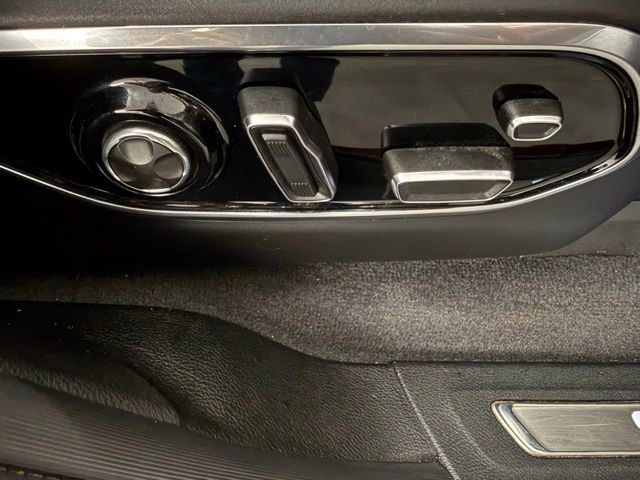 Used 2021 Jeep Grand Cherokee L Summit image 35