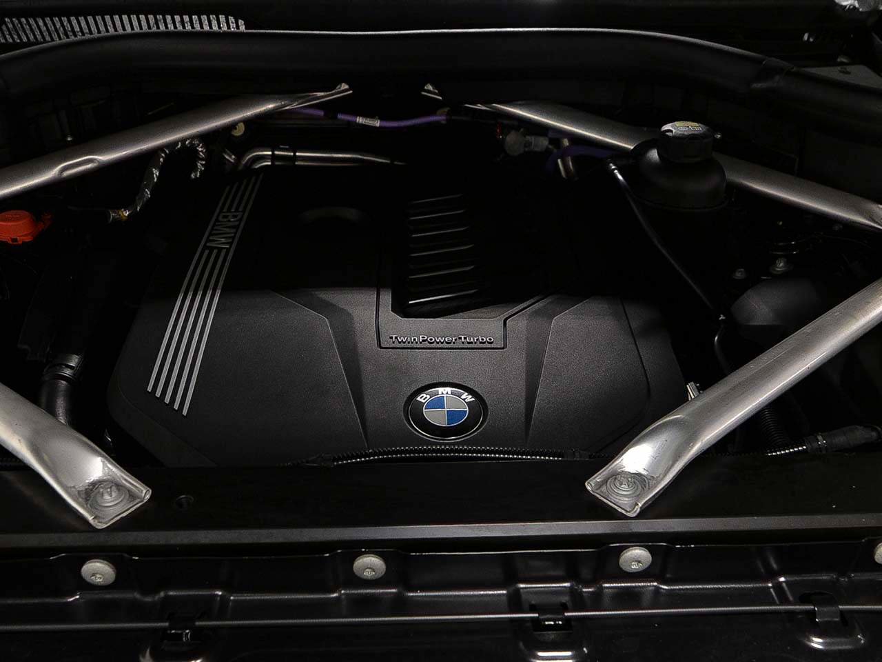 Used 2021 BMW X6 xDrive40i w/ Premium Package 2 image 16