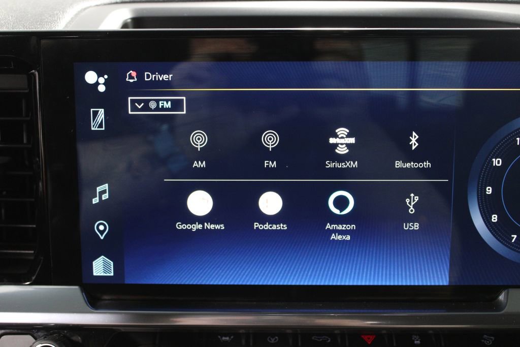 Used 2023 Chevrolet Silverado 1500 LT image 32