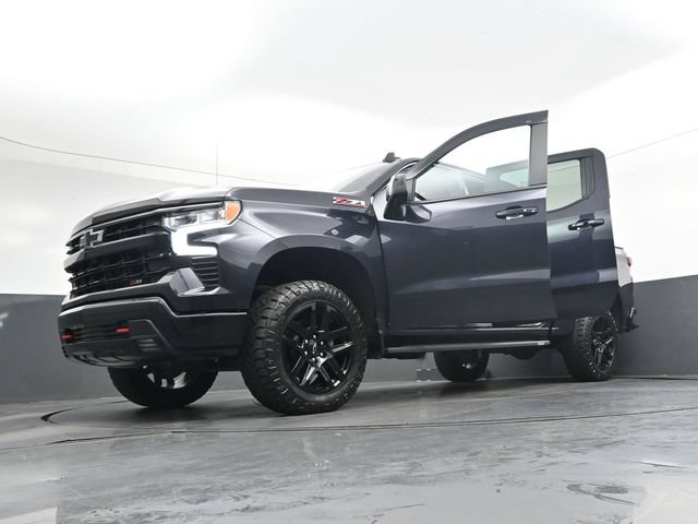 Used 2022 Chevrolet Silverado 1500 LT Trail Boss w/ LT Trail Boss Premium Package AWD/4WD image 43